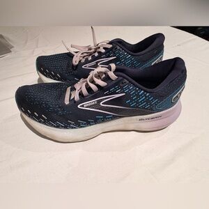 Brooks Women's Athletic Shoes - Black and Teal